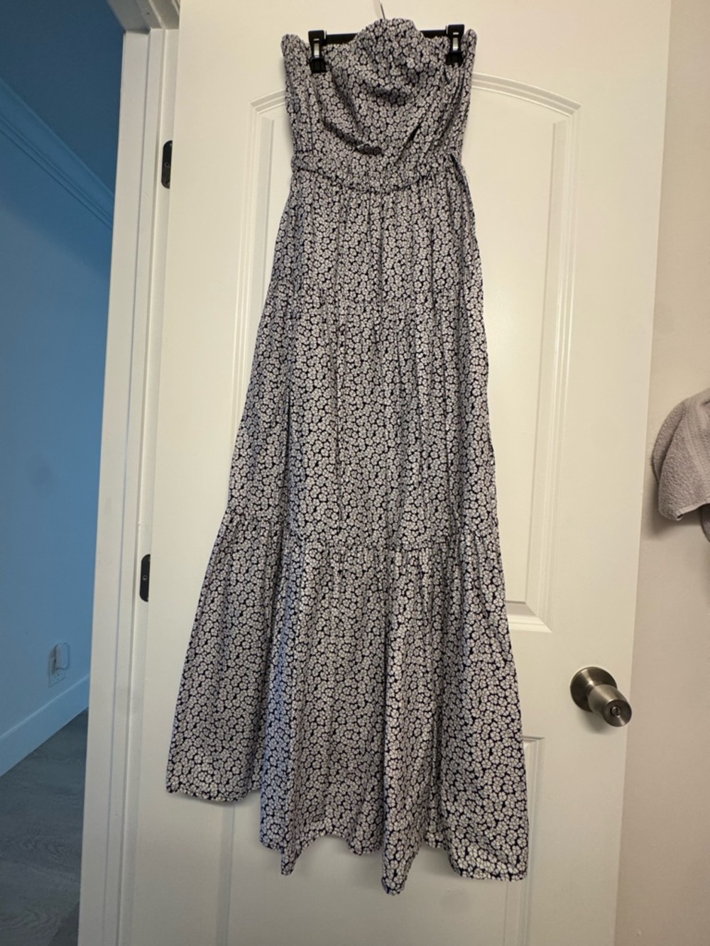 GAP Navy and White Floral Smocked Top
